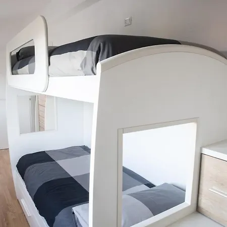 Tornolo, 5 Stelle - Alloggio Elegante